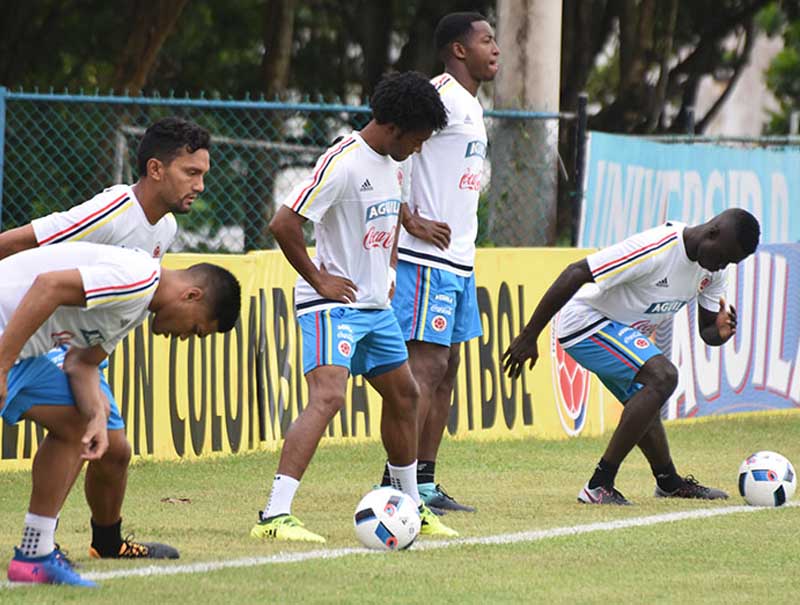 Selección Colombia viajó a Venezuela