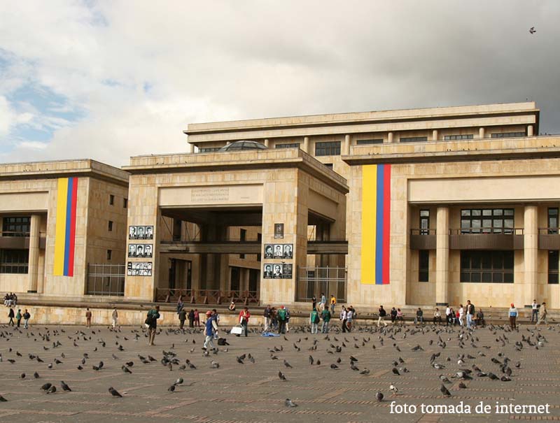 Corte Constitucional protege derechos a mujer transgénero