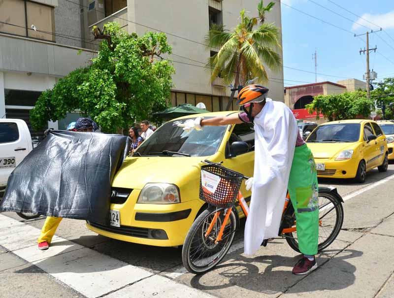 Con arte y pedagogía se fomenta el uso de la bicicleta en la ciudad