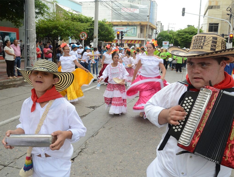 Comenzó el Festival Vallenato Fides en Valledupar.