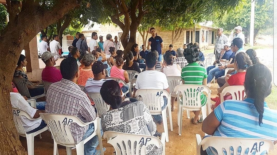 Equipo Azul de Ape Cuello recorre el Cesar