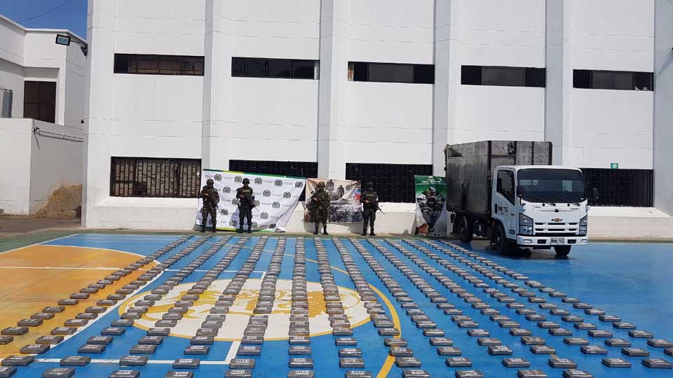 Ejército y Policía incautan 498 kilos de clorhidrato de cocaína