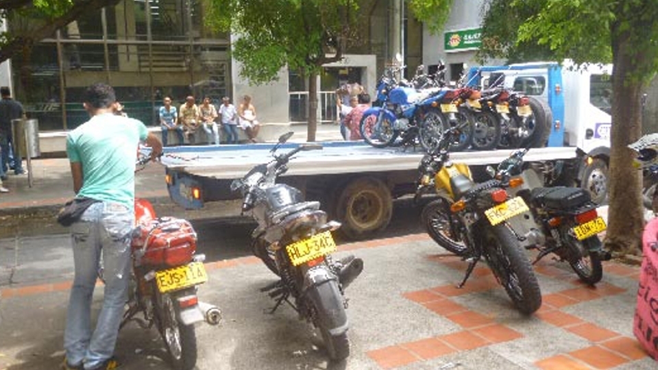 Este jueves habrá restricción de motos en Valledupar por partido de Colombia