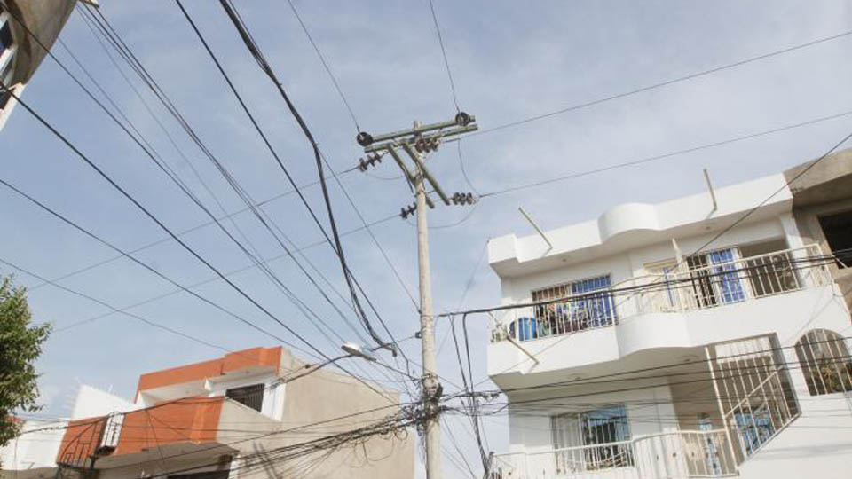REFERENCIA - Golpean a técnico de Electricaribe en el barrio La Nevada de Valledupar