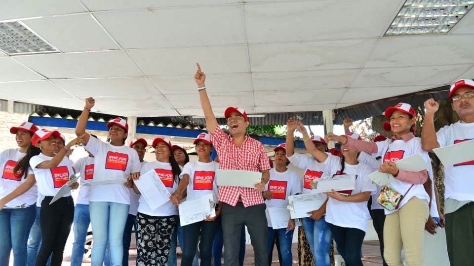 Movimiento Avanzar es Posible aportó 50 mil firmas para la candidatura a la presidencia de Germán Vargas Lleras