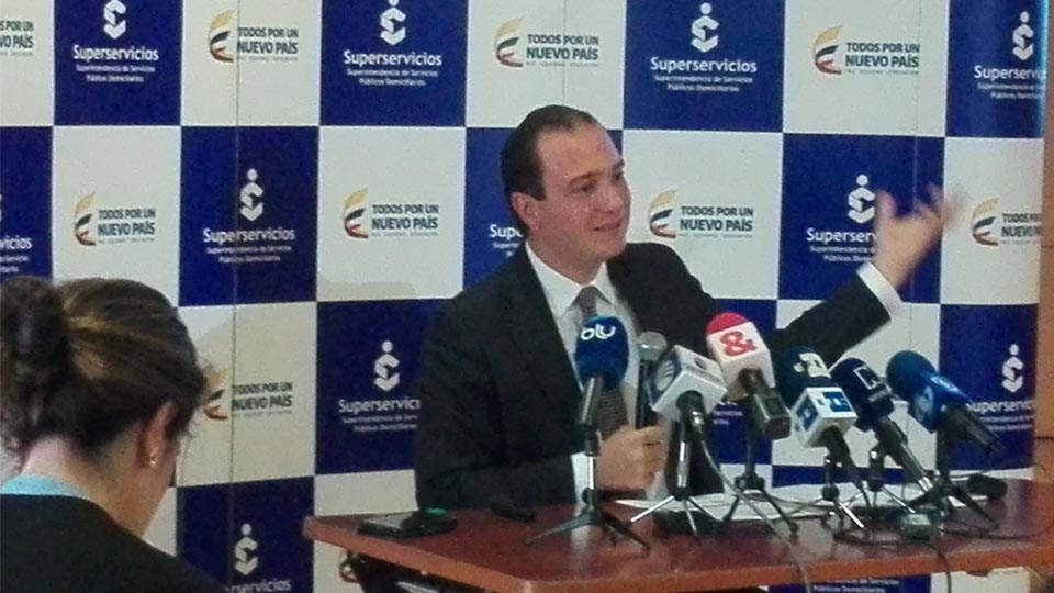 Superservicios anuncia desembolso de $135.000 millones para asegurar operación de Electricaribe