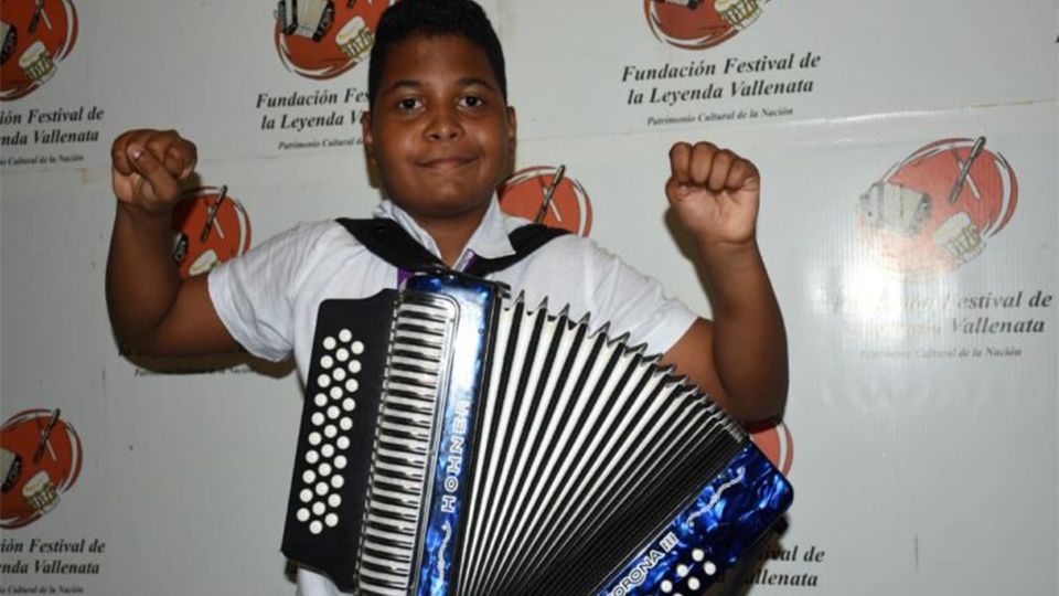 El Rey Infantil, en honor a Carlos Vives, es un acordeonero de Valledupar