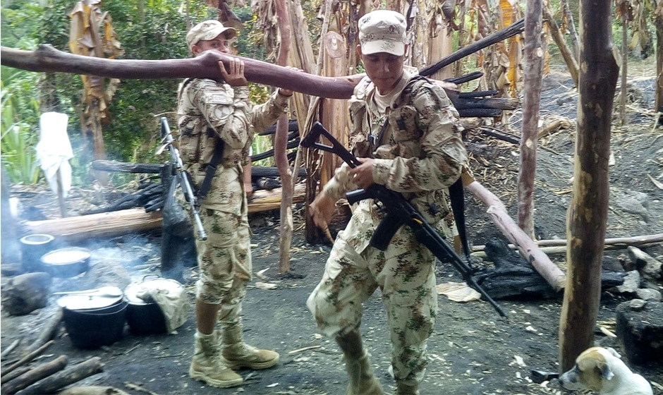 Reconstruida vivienda gracias al Ejército Nacional
