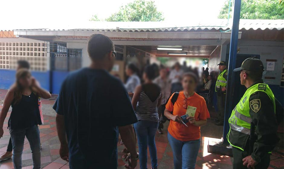 Terminan elecciones. Ahora comienza el preconteo y Colombia espera resultados