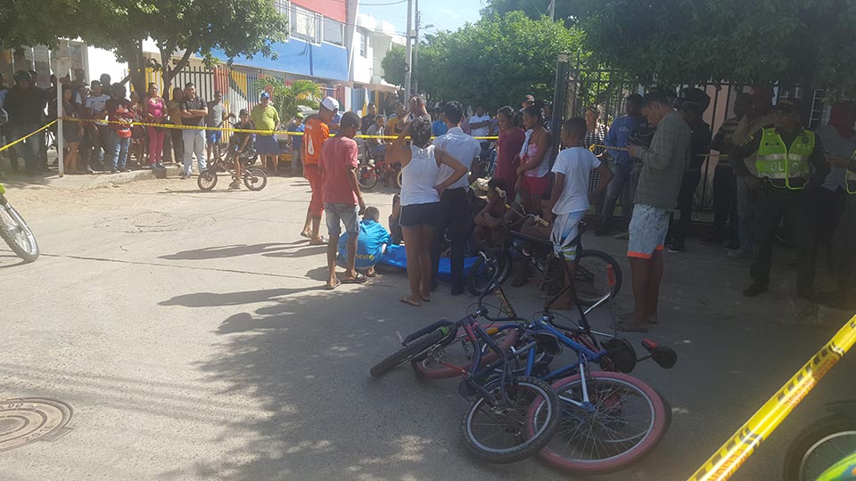La muerte lo encontró en una esquina de Las Flores