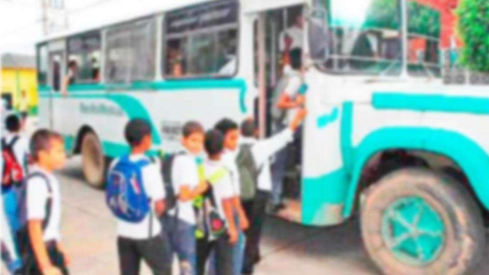 Alimentación y transporte escolar, con muchas limitaciones en Chimichagua