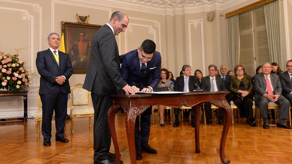 Inicia la era de Jonathan Malagón en el Ministerio de Vivienda