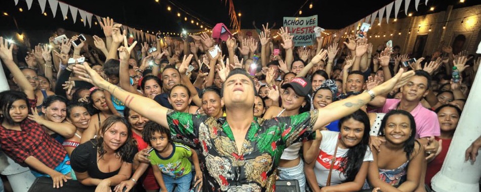 Silvestre Dangond, de regreso a Urumita, donde están sus raíces