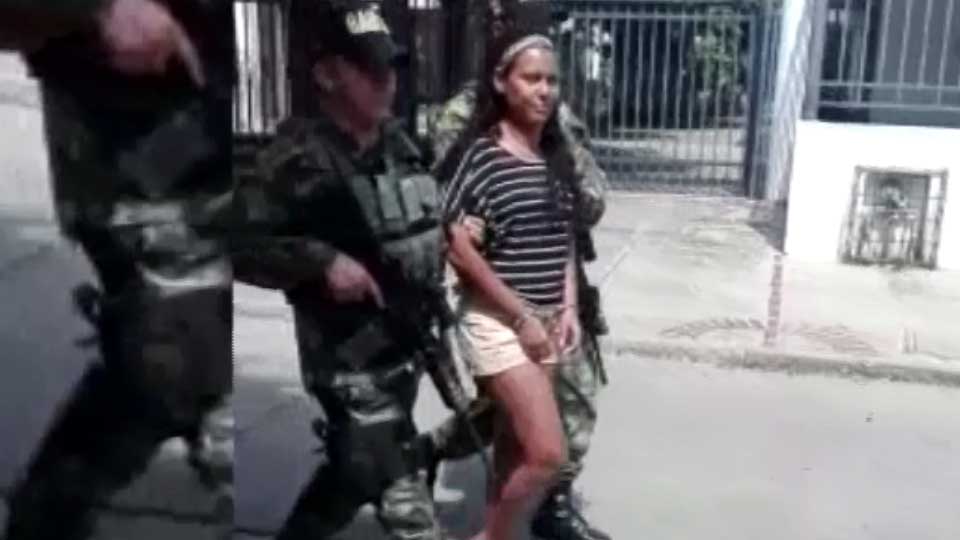 Dan casa por cárcel a presunta extorsionista y hechicera