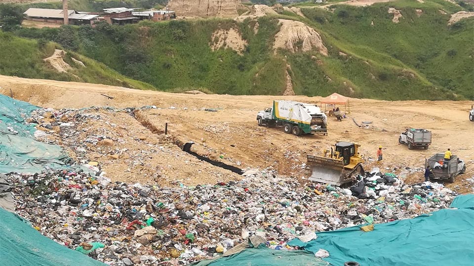 Alcaldes deben garantizar servicio de aseo en sus municipios