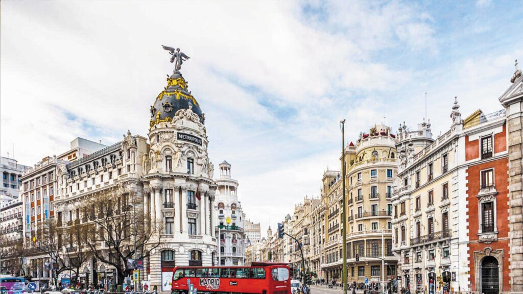 Vuelos de Medellín a Madrid