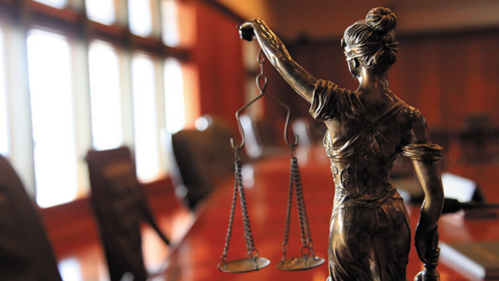 Corte Suprema absuelve exgobernadores